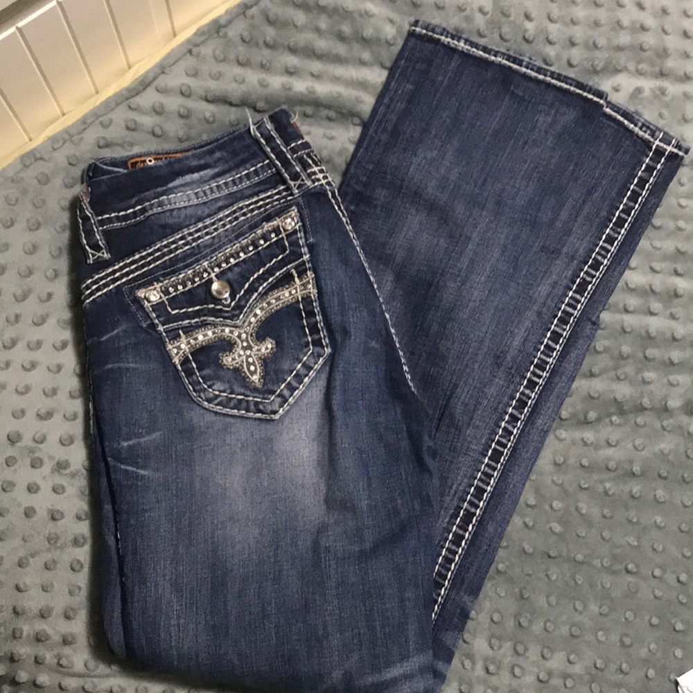 New ROCK REVIVAL straight leg jeans